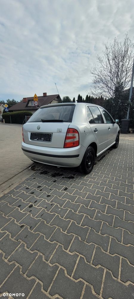 Skoda Fabia 1.4 16V Style Edition - 7