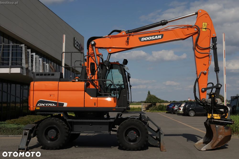 Doosan DX170W-5 - 3