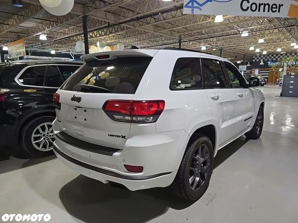 Jeep Grand Cherokee - 6