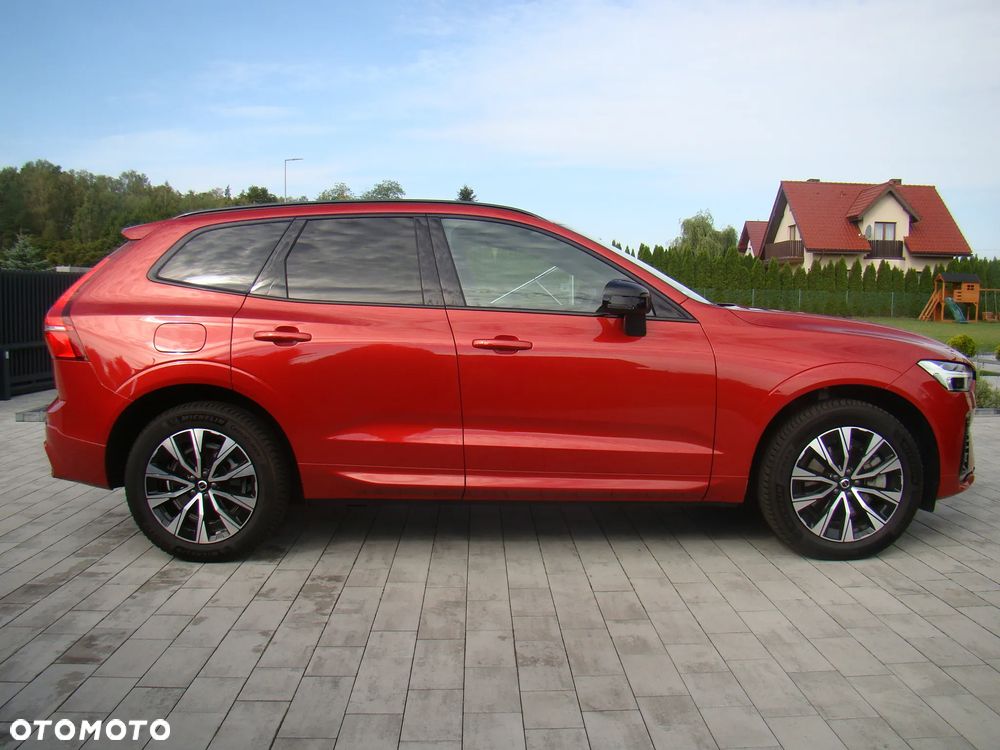 Volvo XC 60 B5 B AWD Geartronic RDesign - 13