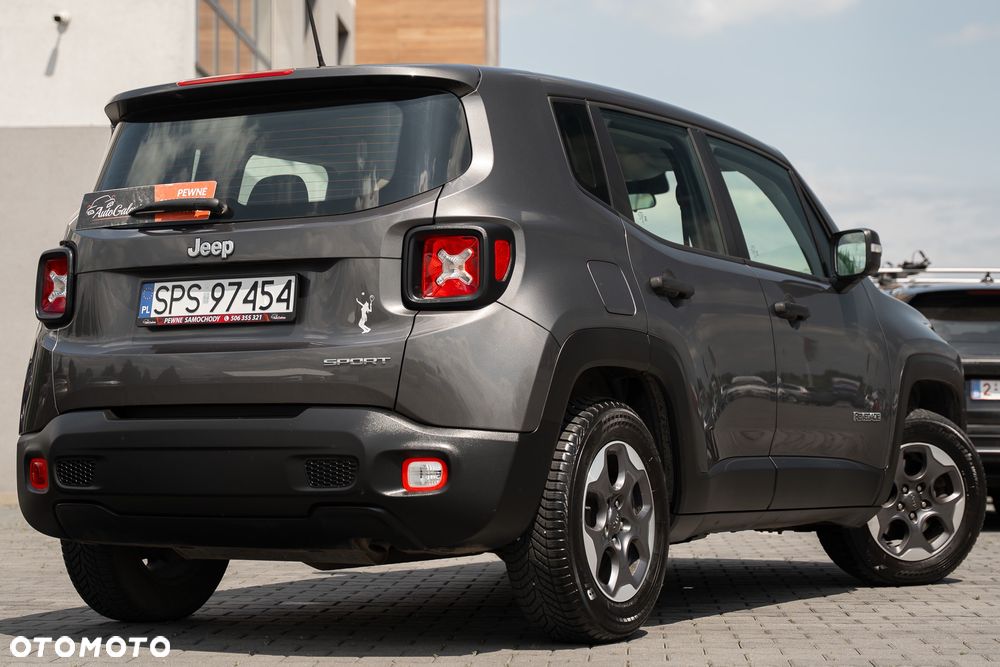 Jeep Renegade 1.6 E-TorQ Sport FWD - 11