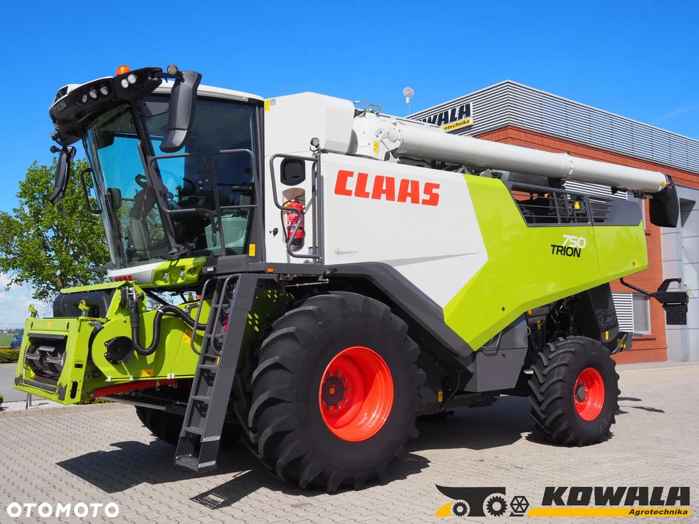 Claas Trion 750 CEMOS + V770