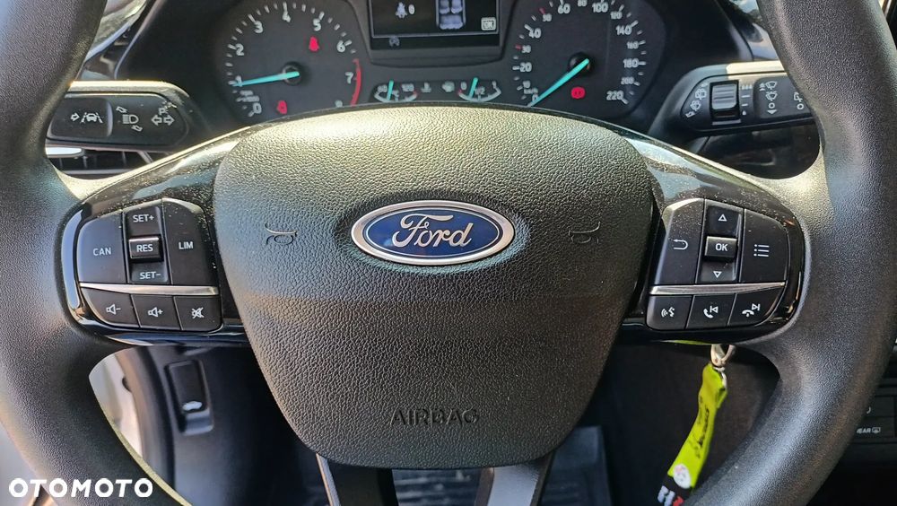 Ford Fiesta 1.0 EcoBoost S&S ACTIVE - 13