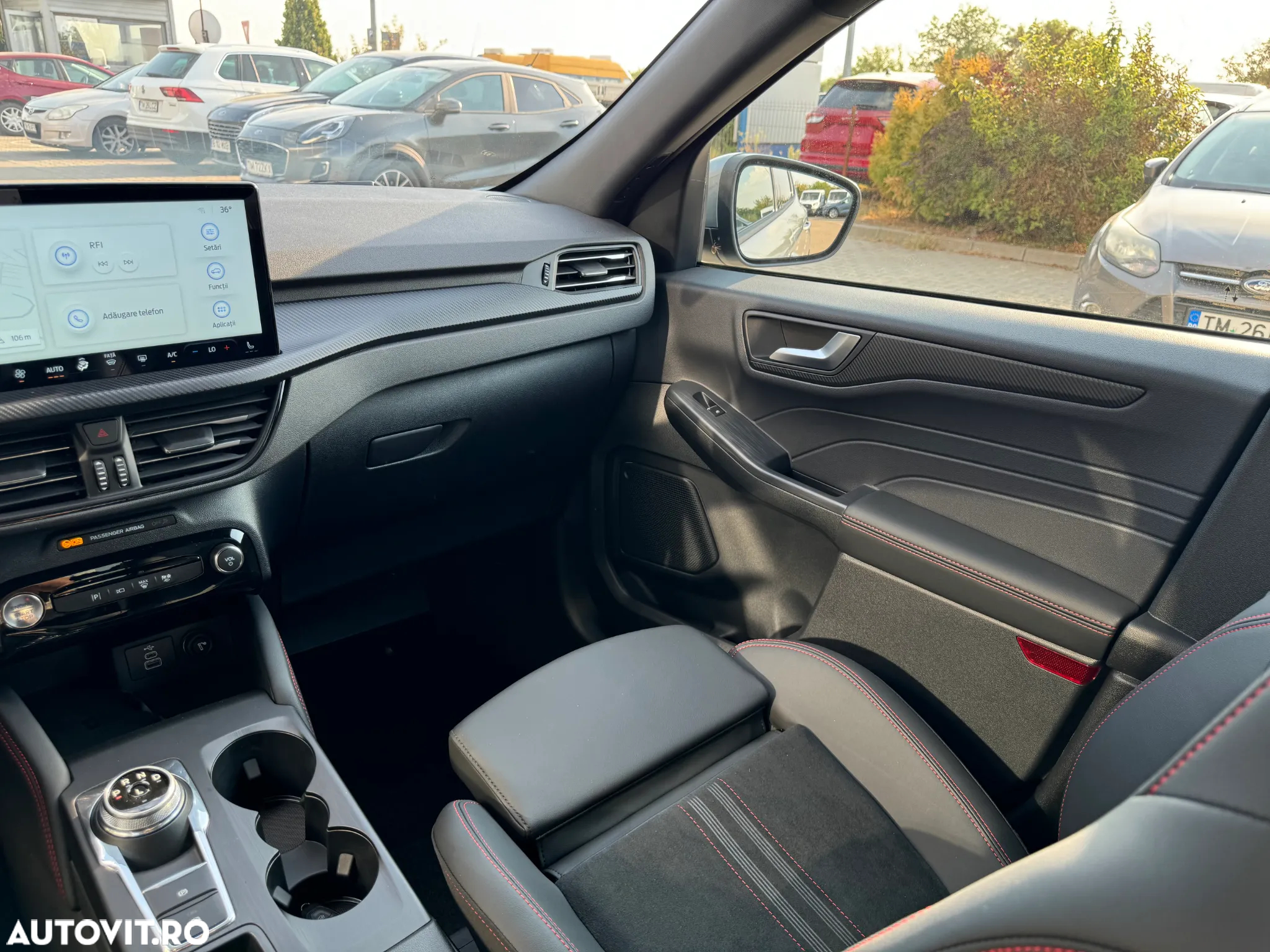 Ford Kuga - 12