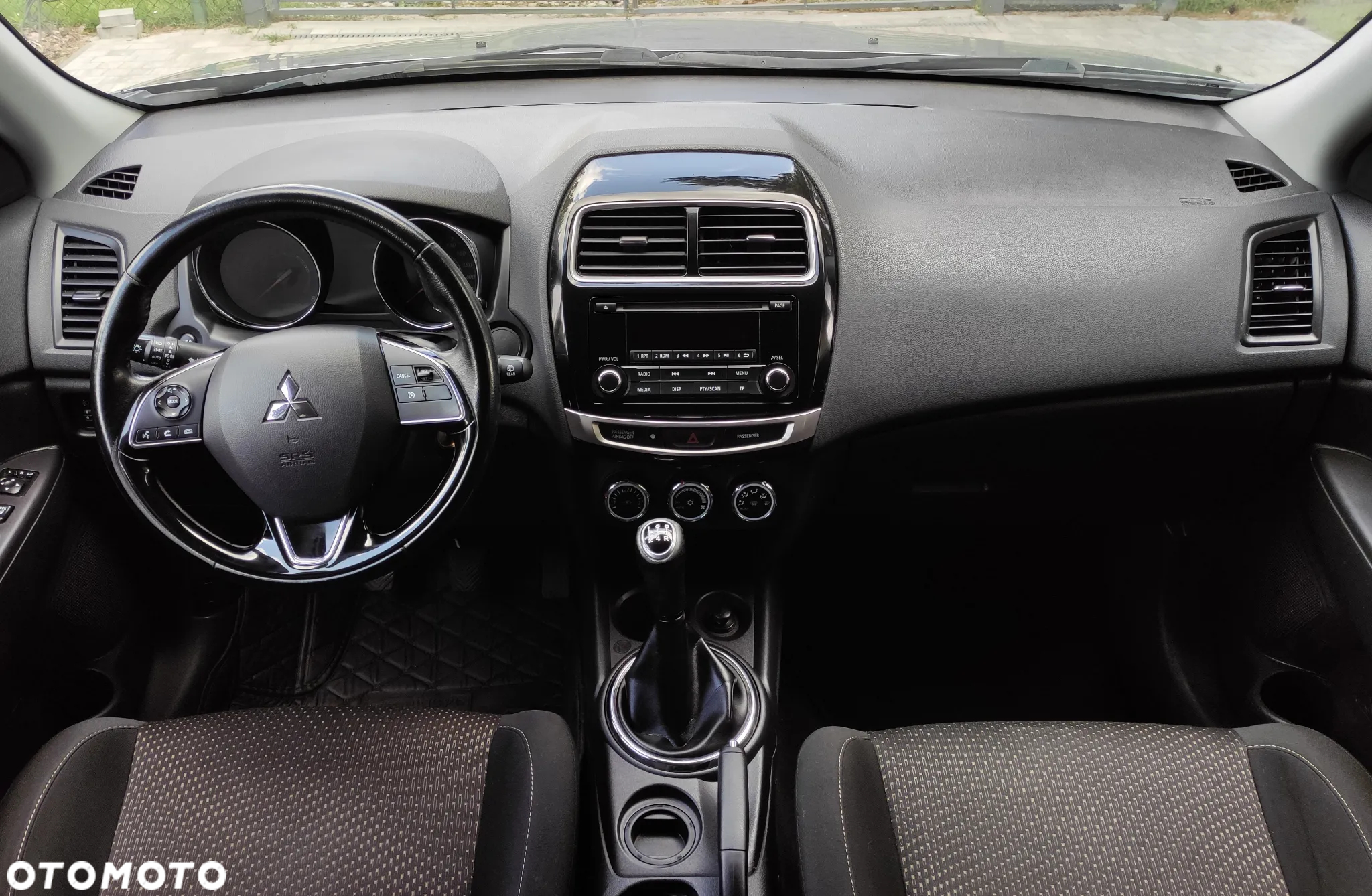 Mitsubishi ASX - 8