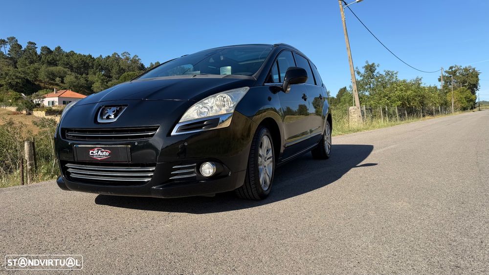 Peugeot 5008 1.6 HDi 7L Allure J17 - 1