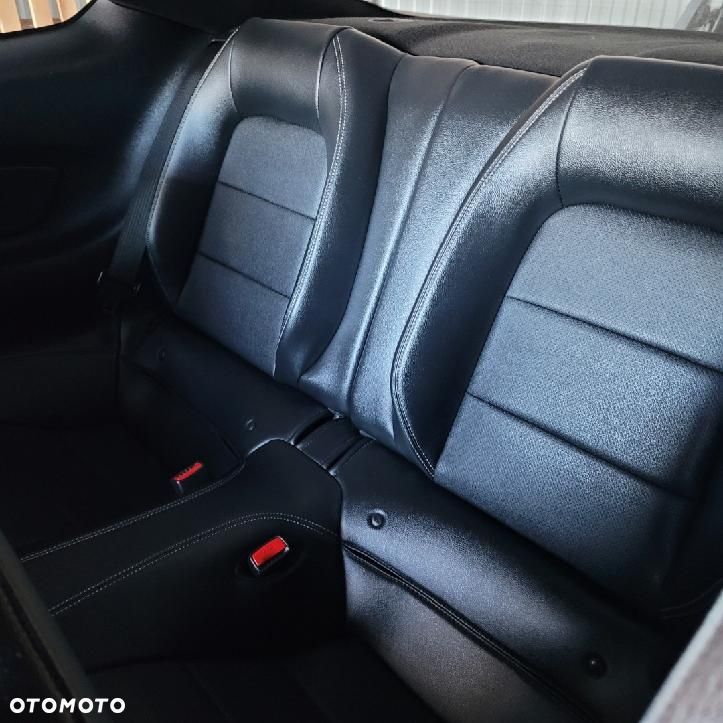 Ford Mustang 5.0 Ti-VCT V8 GT - 13