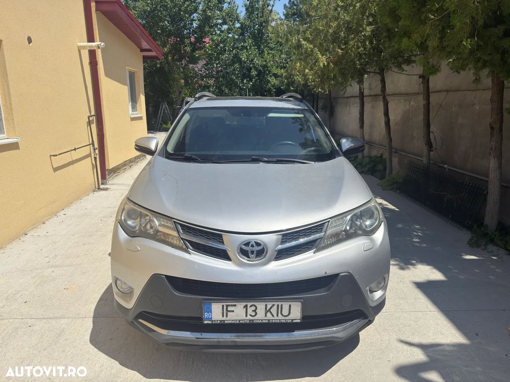 Toyota RAV4 2.2 D-4CAT 4WD Aut Luxury - 4