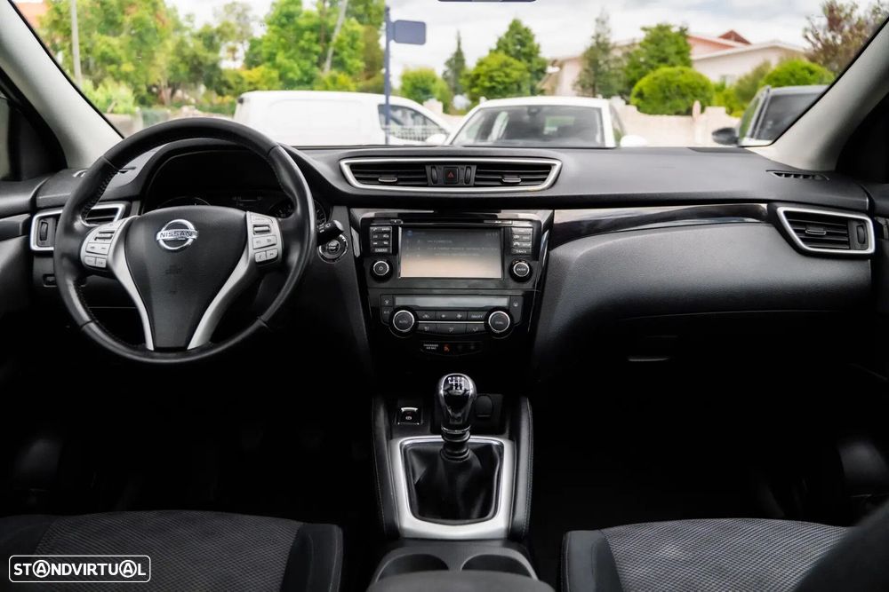 Nissan Qashqai 1.5 dCi N-Connecta - 20