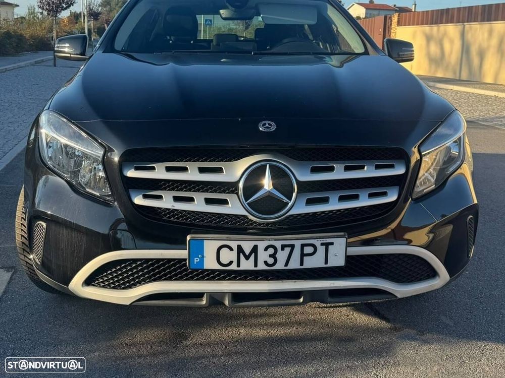 Mercedes-Benz GLA 180 d 7G-DCT Style - 2