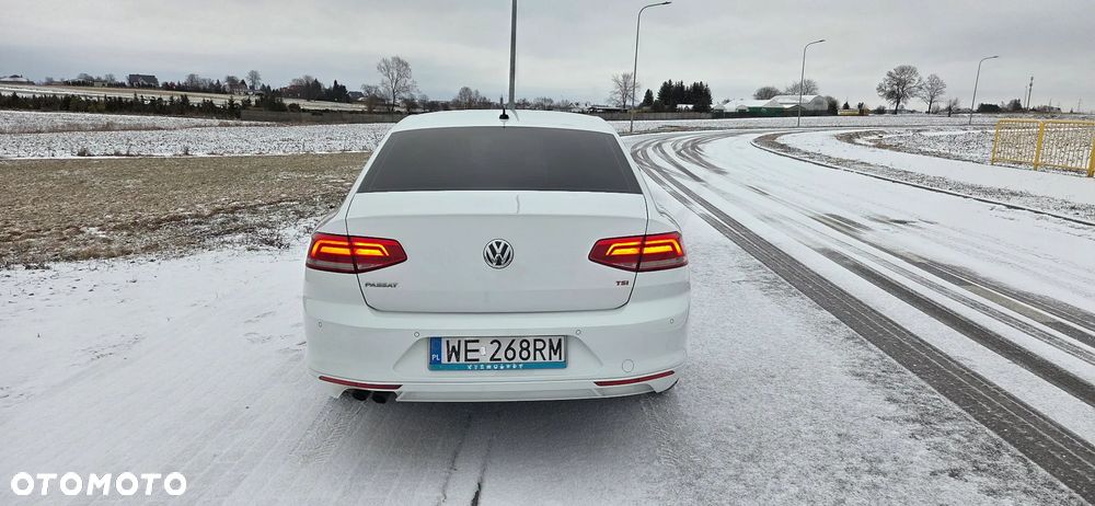 Volkswagen Passat 1.8 TSI BMT Comfortline DSG - 5