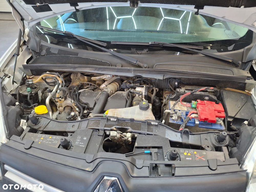 Renault Kangoo 2017 Rok Wersja LIFT Bagażnik Dachowy Hak Klimatyzacja Centralny Zamek Elektryczne Szyby Elektryczne Lusterka - 26