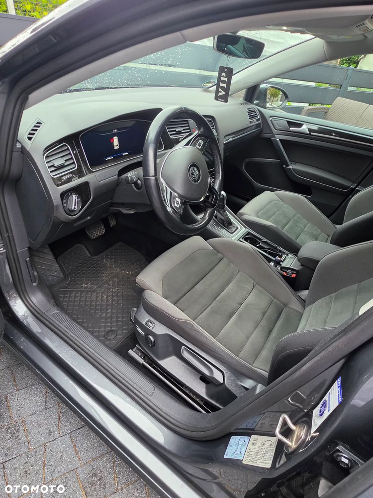 Volkswagen Golf 2.0 TDI BMT Highline DSG - 12