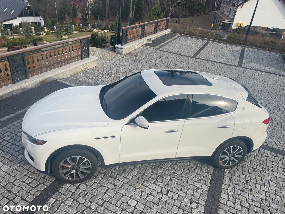 Maserati Levante Q4 - 9