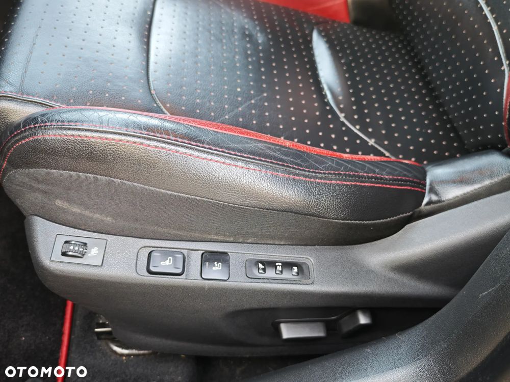 Citroën DS4 HDi 165 SoChic - 24