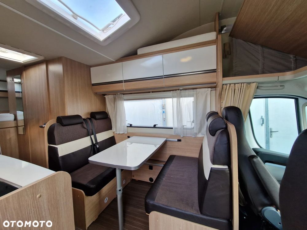 Sunlight A70 Kamper 6 Osób Alkowa Fiat 2.3 JTD Capron A62 Carado A464 - 7