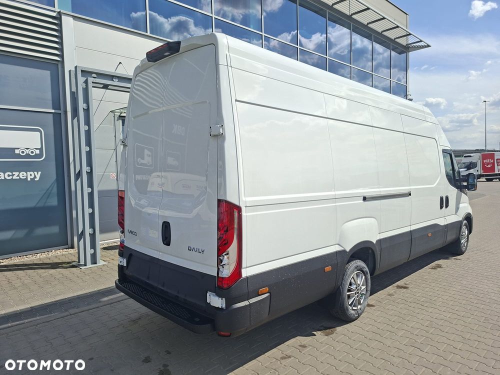 Iveco Daily 35S18HA8 V - 11