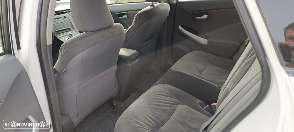 Toyota Prius 1.8 - 6