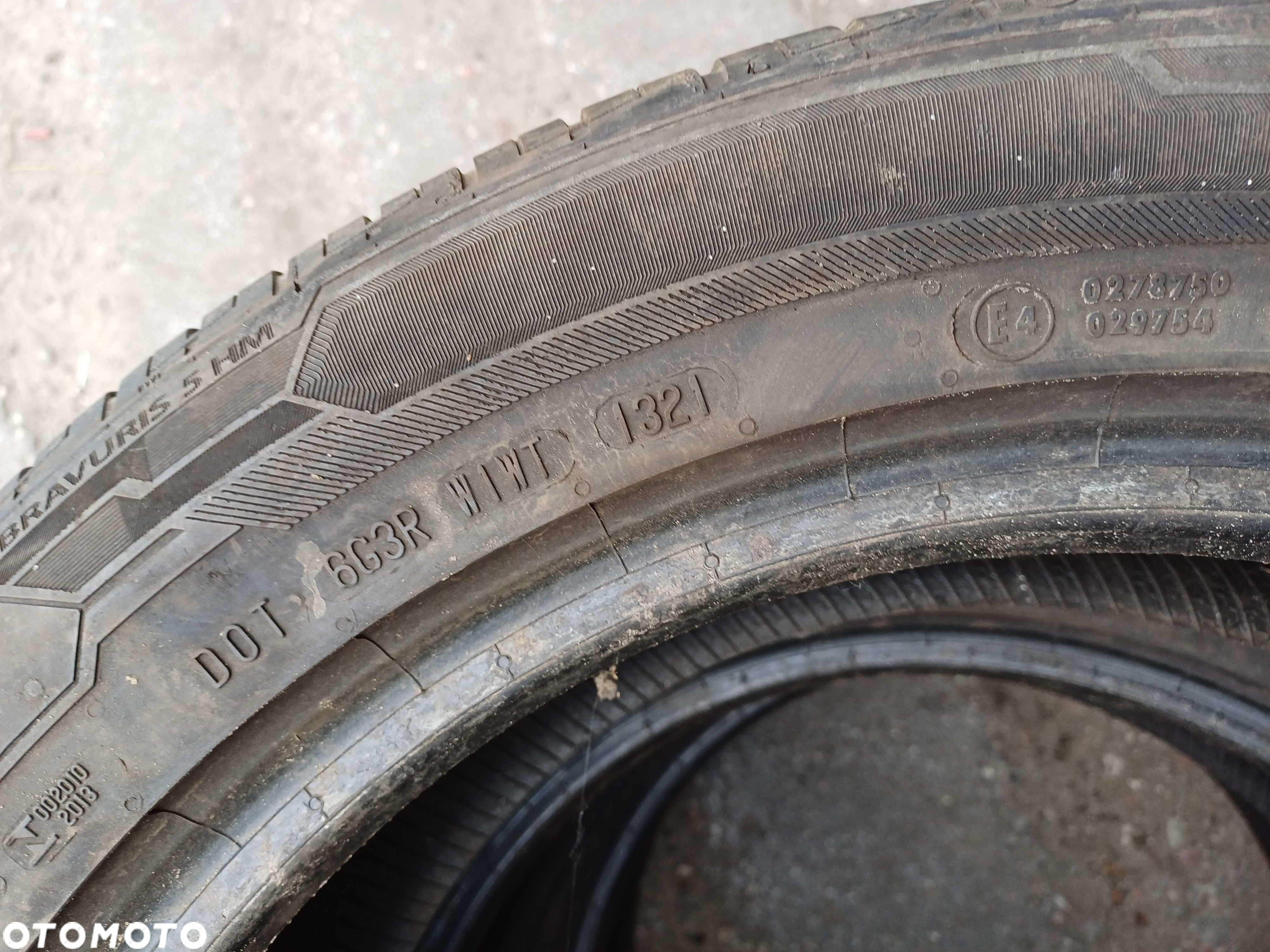 Barum Bravuris 5 215/55 R17 94V 2021r - 4