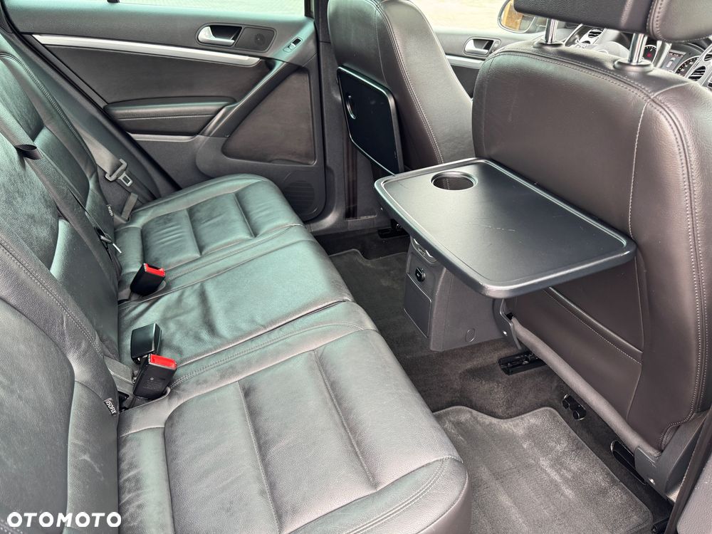 Volkswagen Tiguan 2.0 TDI 4Mot Perfectline R-Style - 17