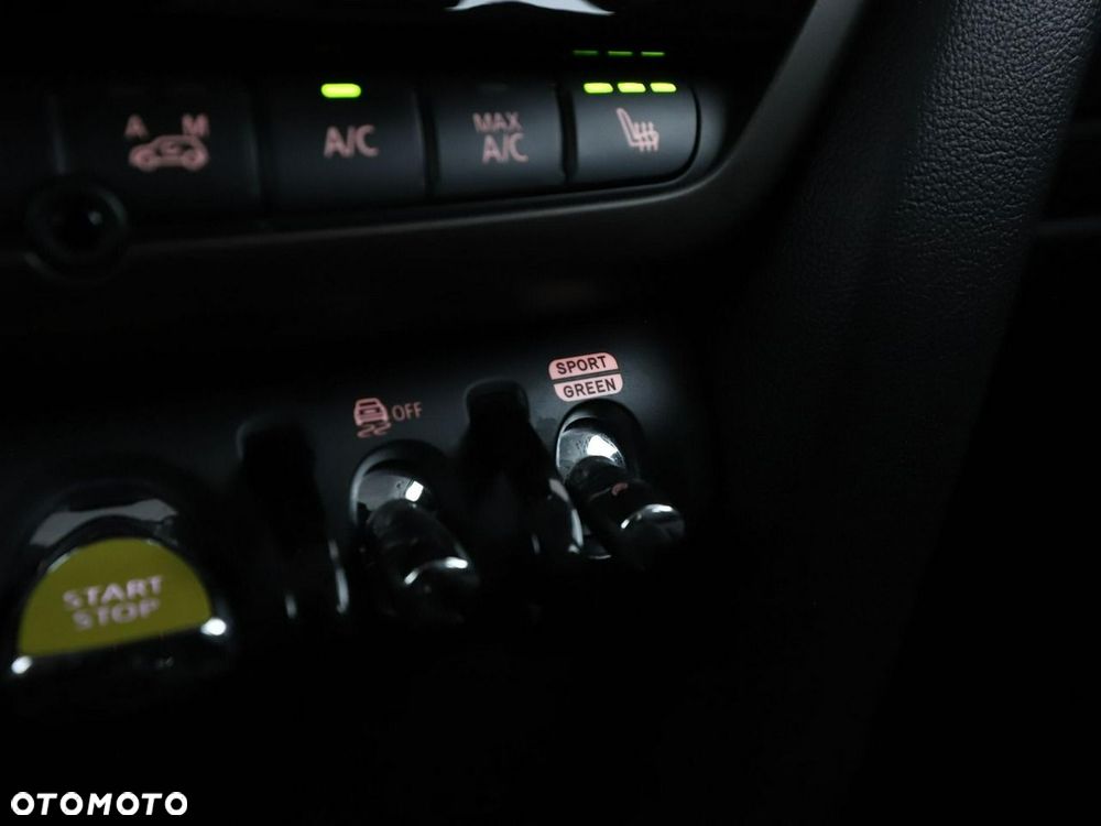 MINI Countryman Cooper SE ALL4 - 30
