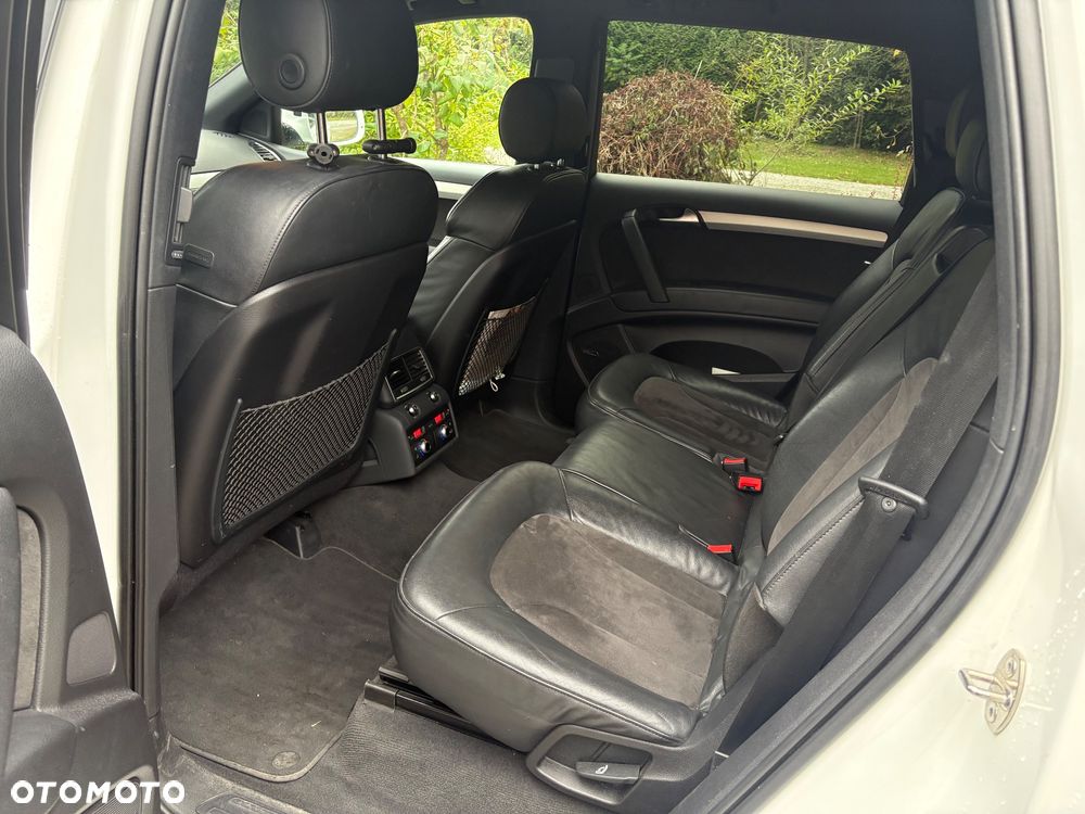 Audi Q7 - 15