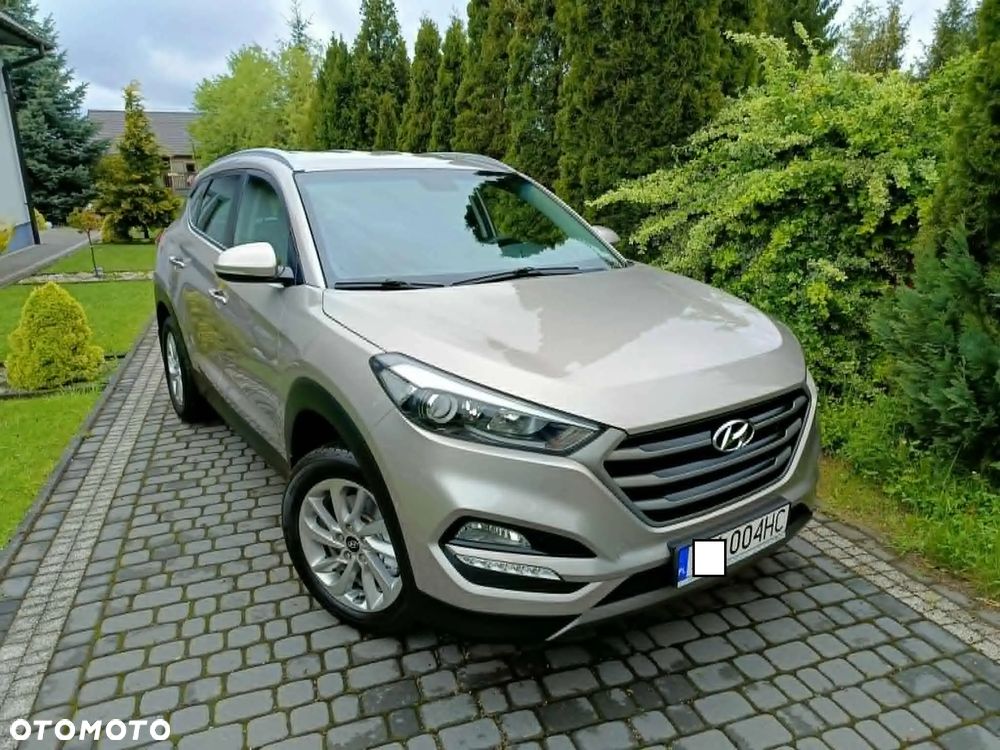 Hyundai Tucson 1.6 GDI BlueDrive Comfort 2WD - 18