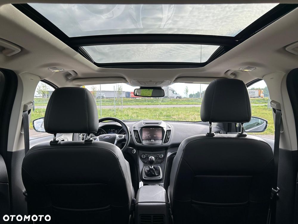 Ford Kuga 2.0 TDCi FWD Titanium - 12