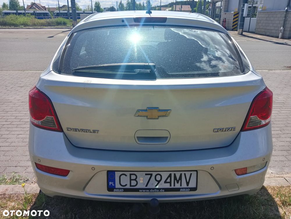 Chevrolet Cruze 1.6 LS+ - 4