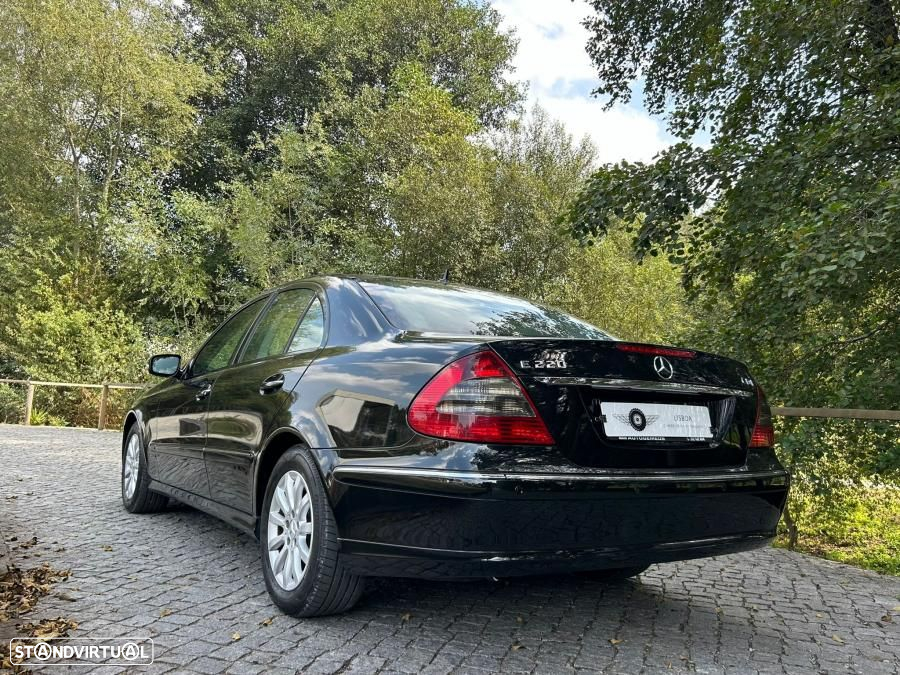 Mercedes-Benz E 220 CDi Elegance - 16