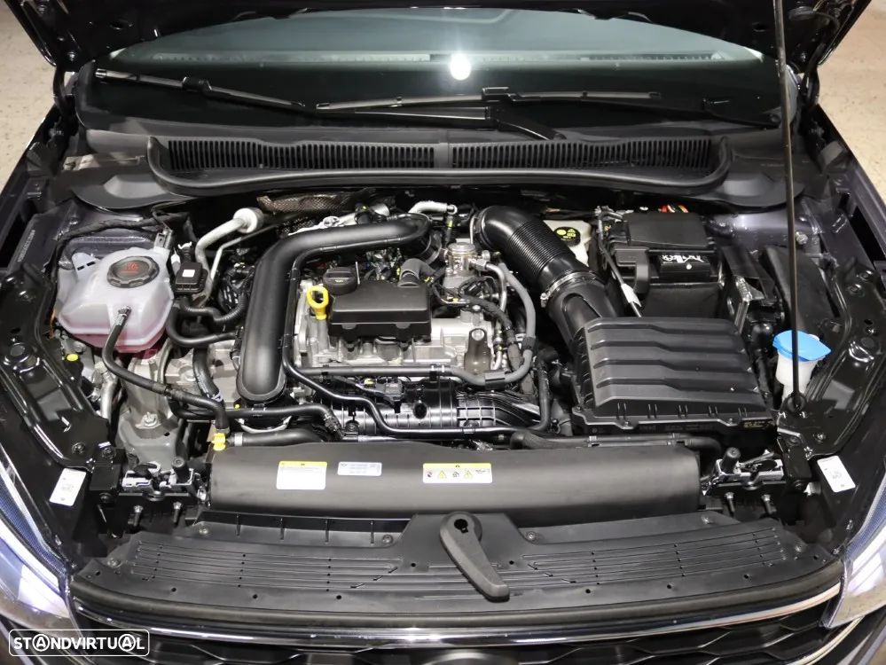 VW Taigo 1.0 TSI Urban DSG - 35