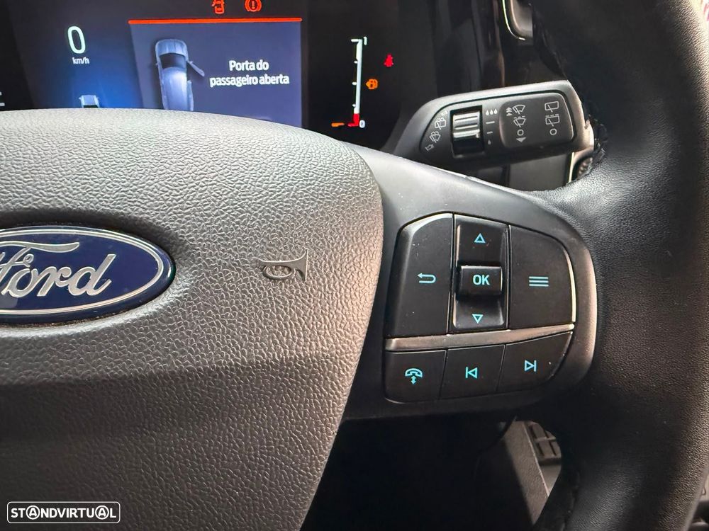 Ford Tourneo Courier 1.0 EcoBoost Titanium - 28