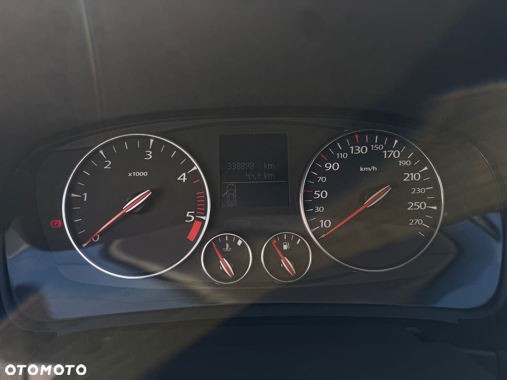 Renault Laguna - 16