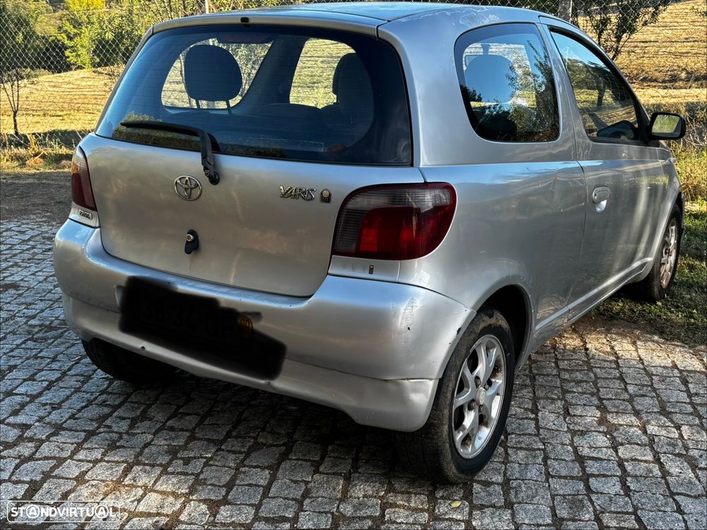 Toyota Yaris - 2