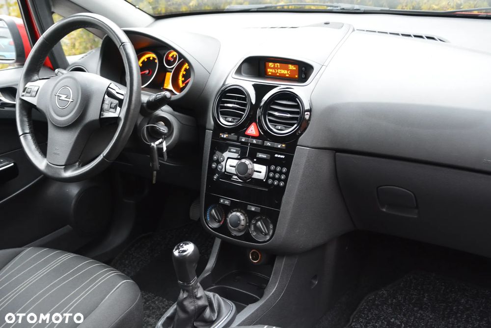 Opel Corsa 1.4 16V 111 - 31