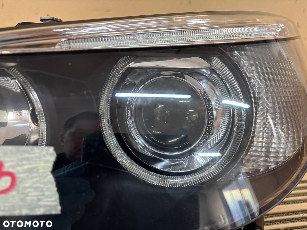 BMW 5 E60 E61 Hella dynamic xenon lampa przednia lewa  oryginał - 2