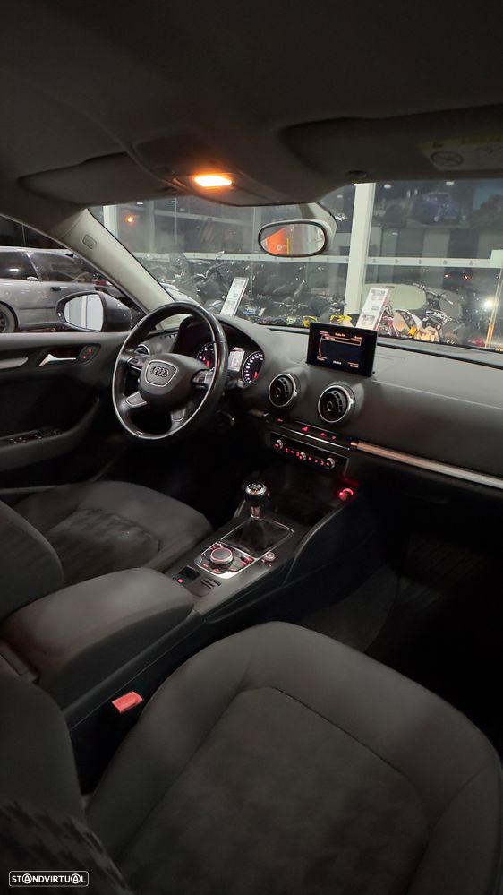 Audi A3 Sportback 2.0 TDI Sport - 15