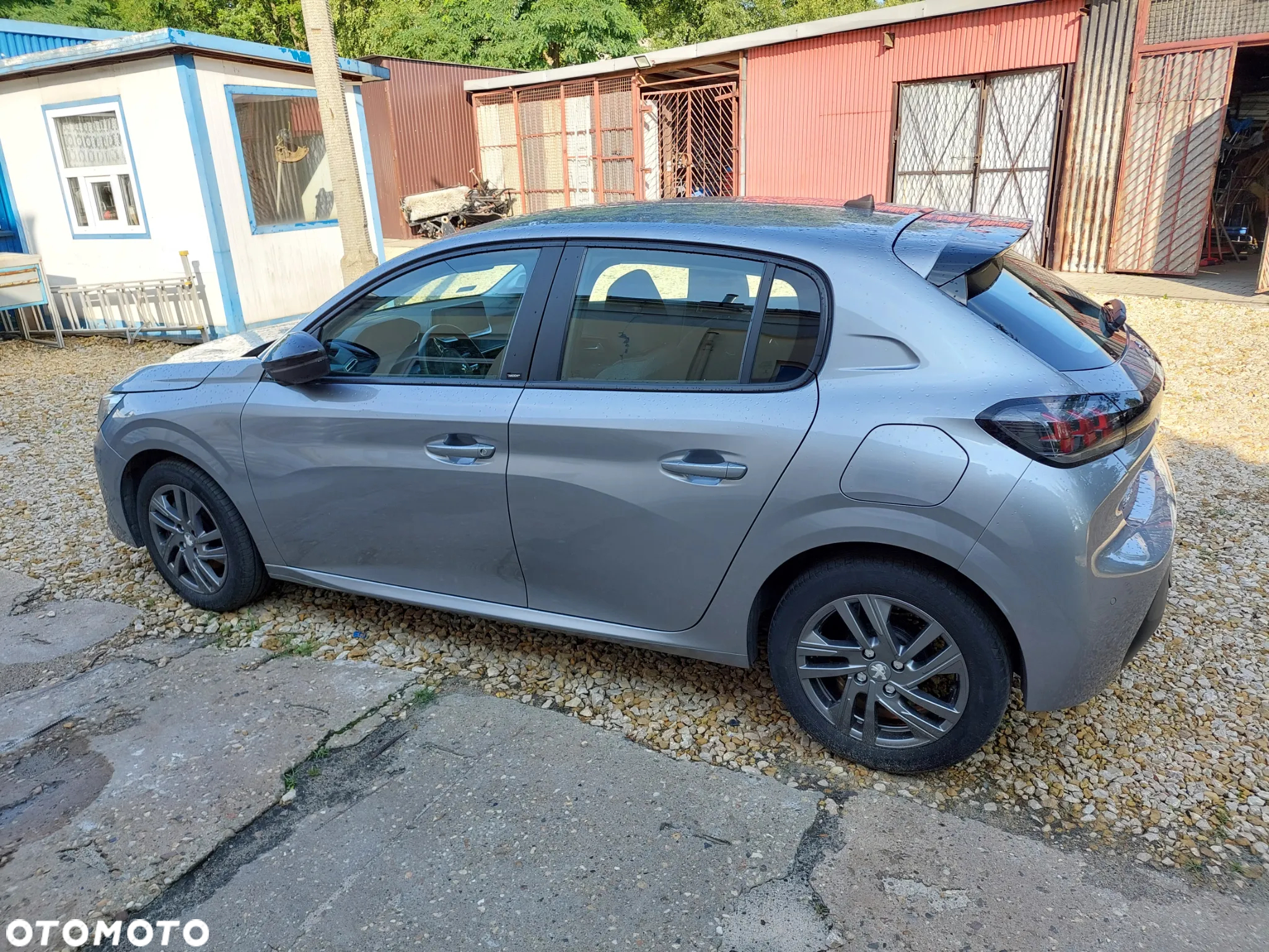 Peugeot 208 1.2 PureTech Active Pack S&S - 2