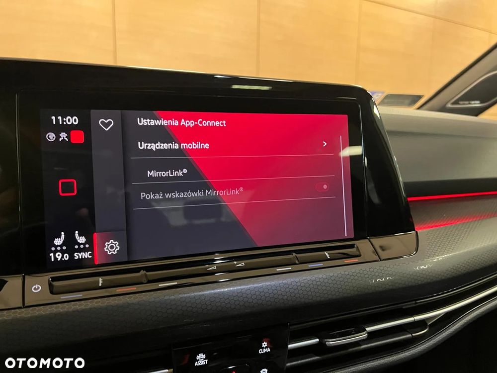 Volkswagen Golf VIII 2.0 TSI GTI DSG - 24