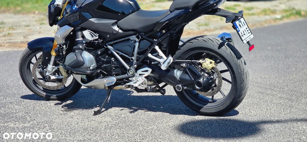 BMW R - 8