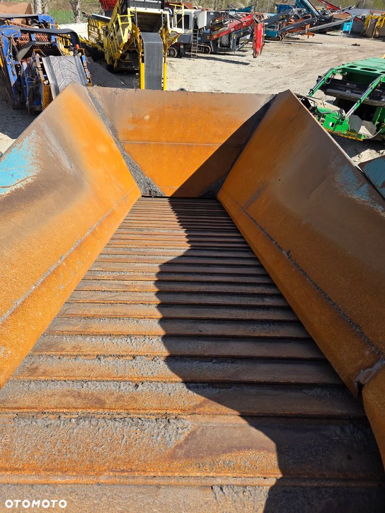 Powerscreen Warrior 1400X - 16