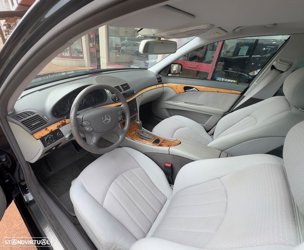 Mercedes-Benz E 220 CDI Auto Elegance - 5