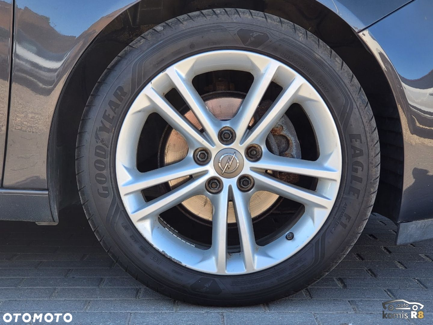 Opel Insignia - 11