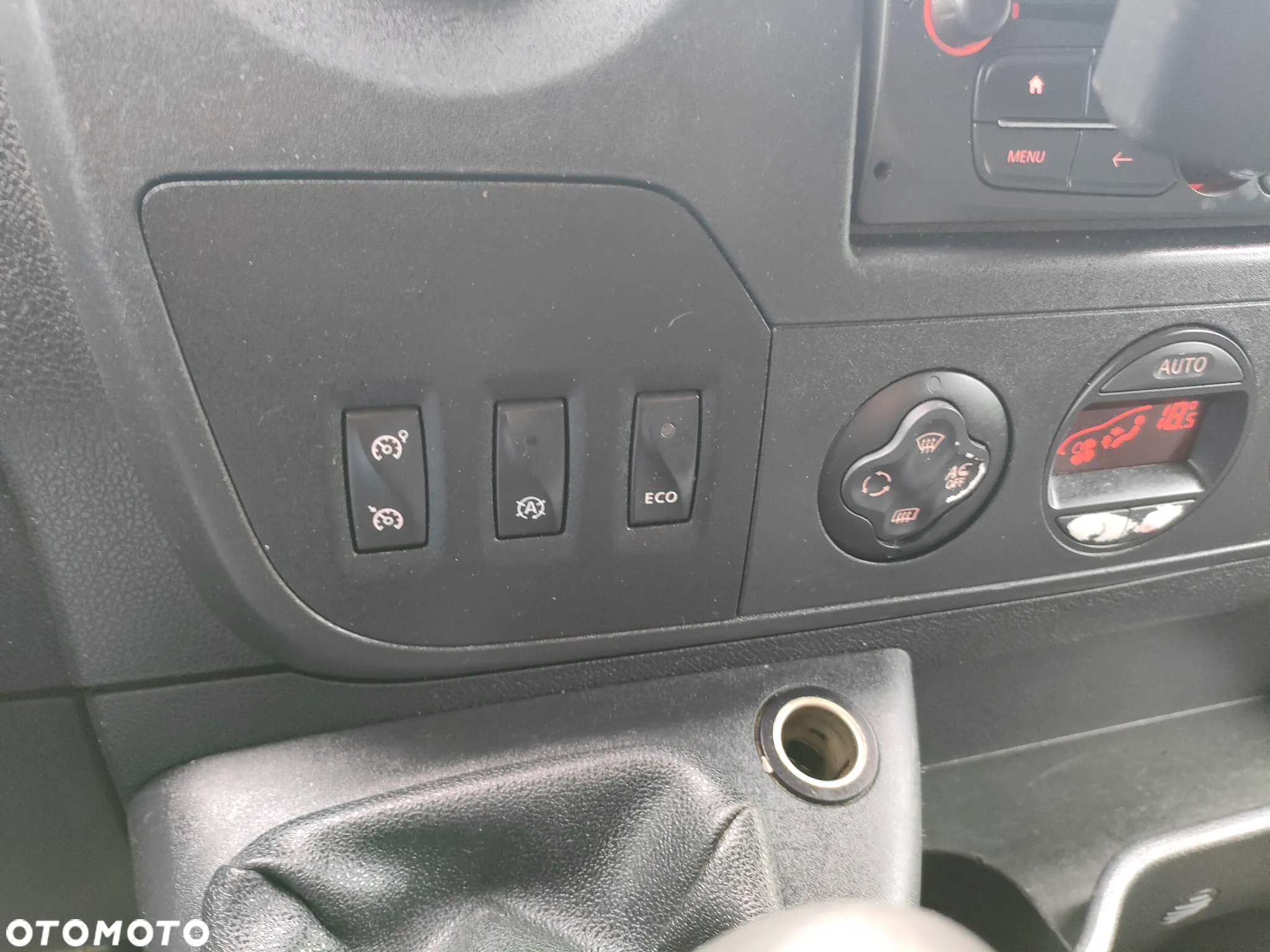 Renault MASTER 2018r 2,3 DCI 170KM L2H2 EURO 6 KLIMA - 15