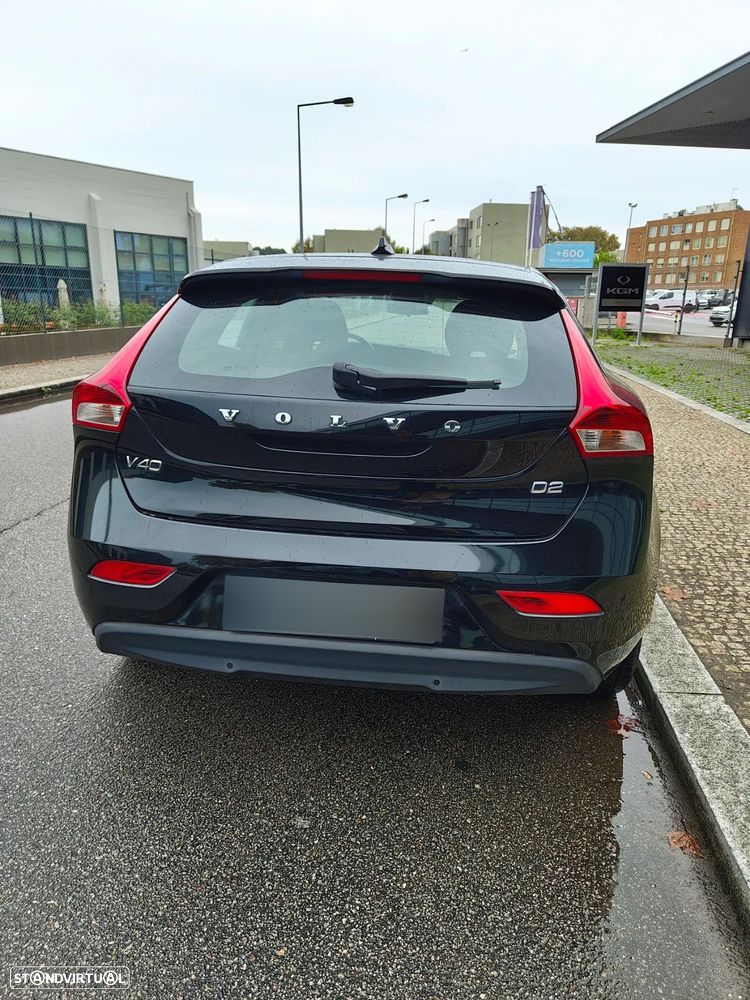 Volvo V40 2.0 D2 Kinetic - 3