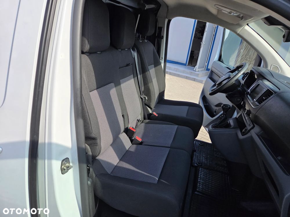 Opel Vivaro - 29