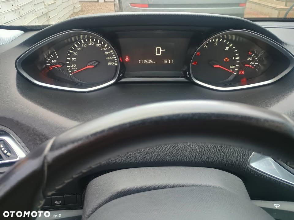 Peugeot 308 1.6 HDi Active - 10