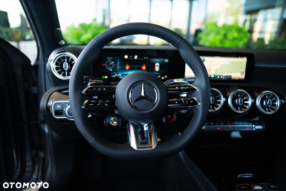 Mercedes-Benz Klasa A 45 S AMG 4-Matic 8G-DCT - 12
