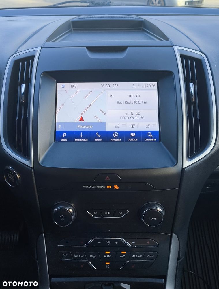 Ford Edge - 8