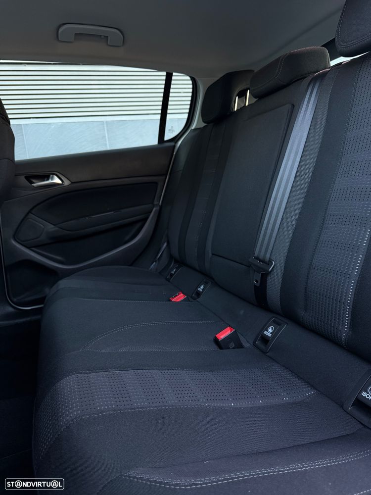 Peugeot 308 PureTech 130 EAT6 Stop & Start Allure - 6